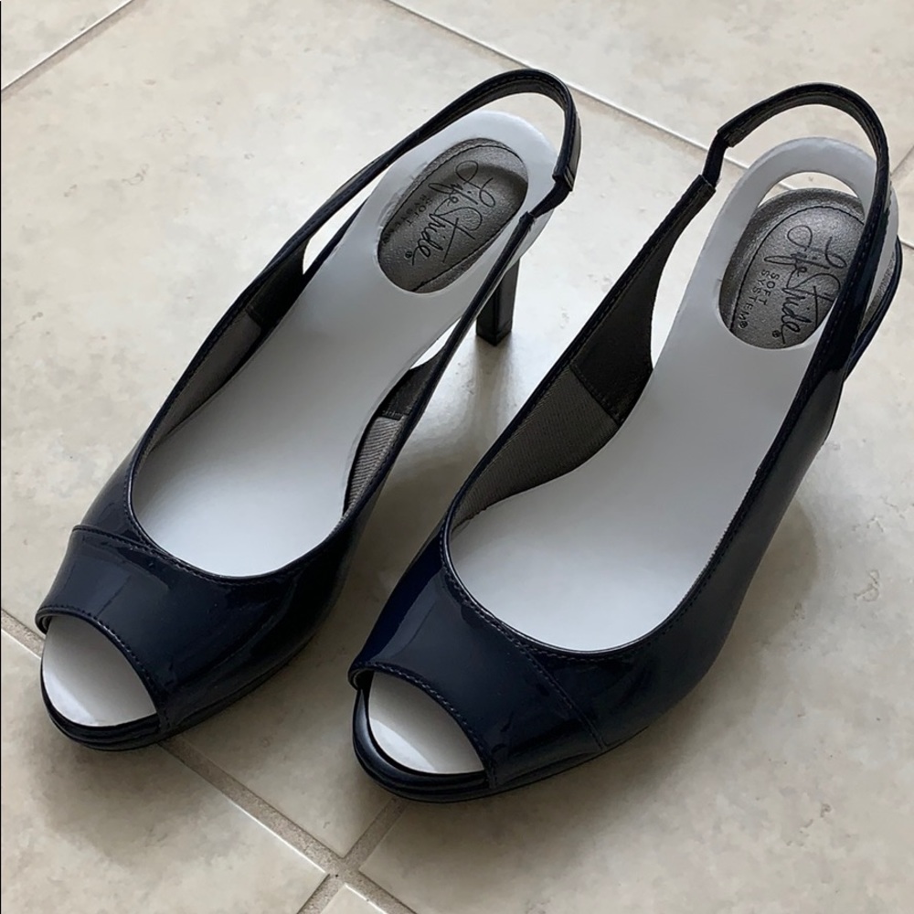 LifeStride open toe pumps Never Ever Worn